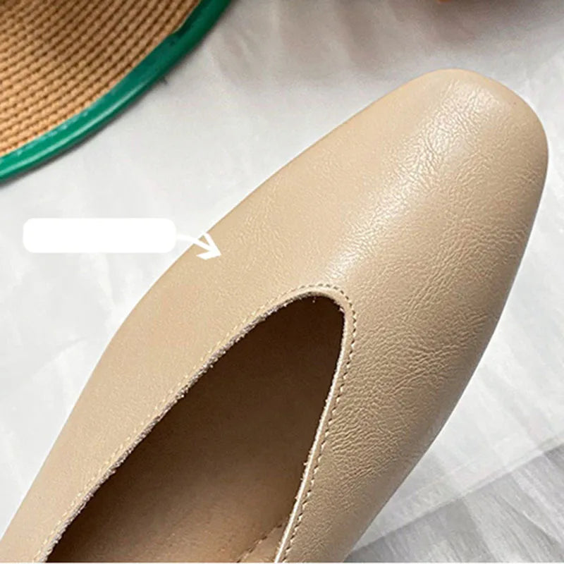 Elegant Green Mary Jane Flats – Retro Summer Style